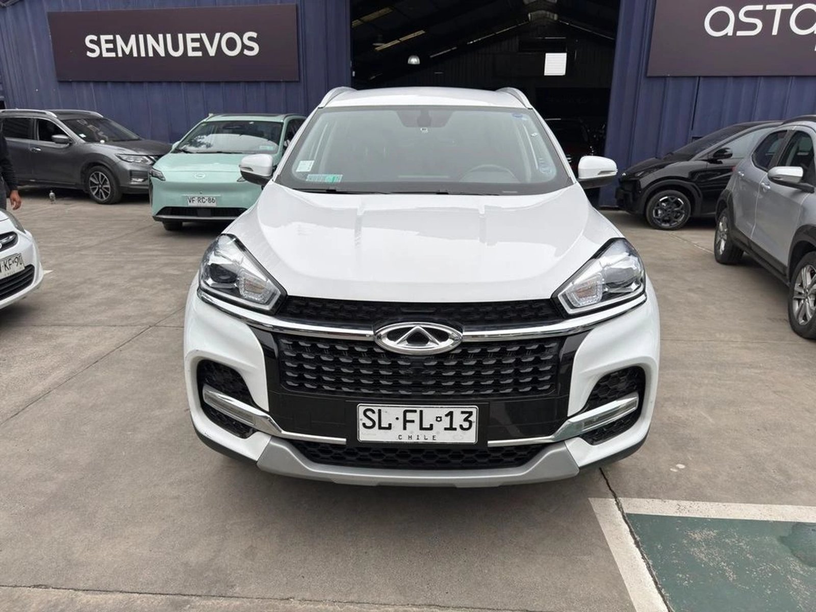Chery TIGGO 8 1.5 GLS MT 2023 - Foto 3 de 20