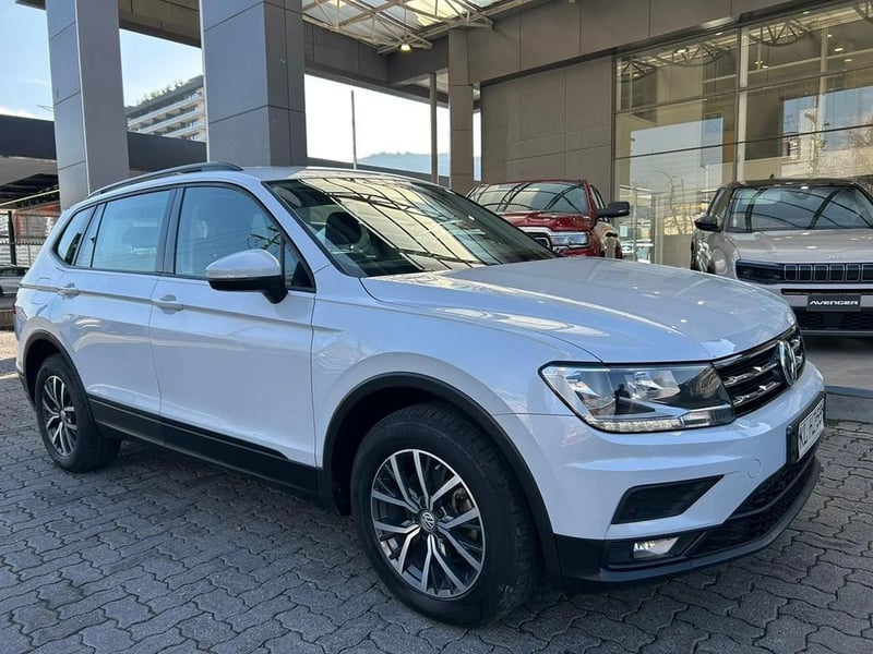 Volkswagen TIGUAN 1.4 TSI COMFORTLINE 150HP MT 2018 - Imagen 4 de 17