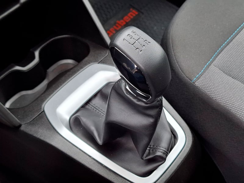 Citroën C3 1.2 FEEL MT 2023 - Imagen 16 de 20