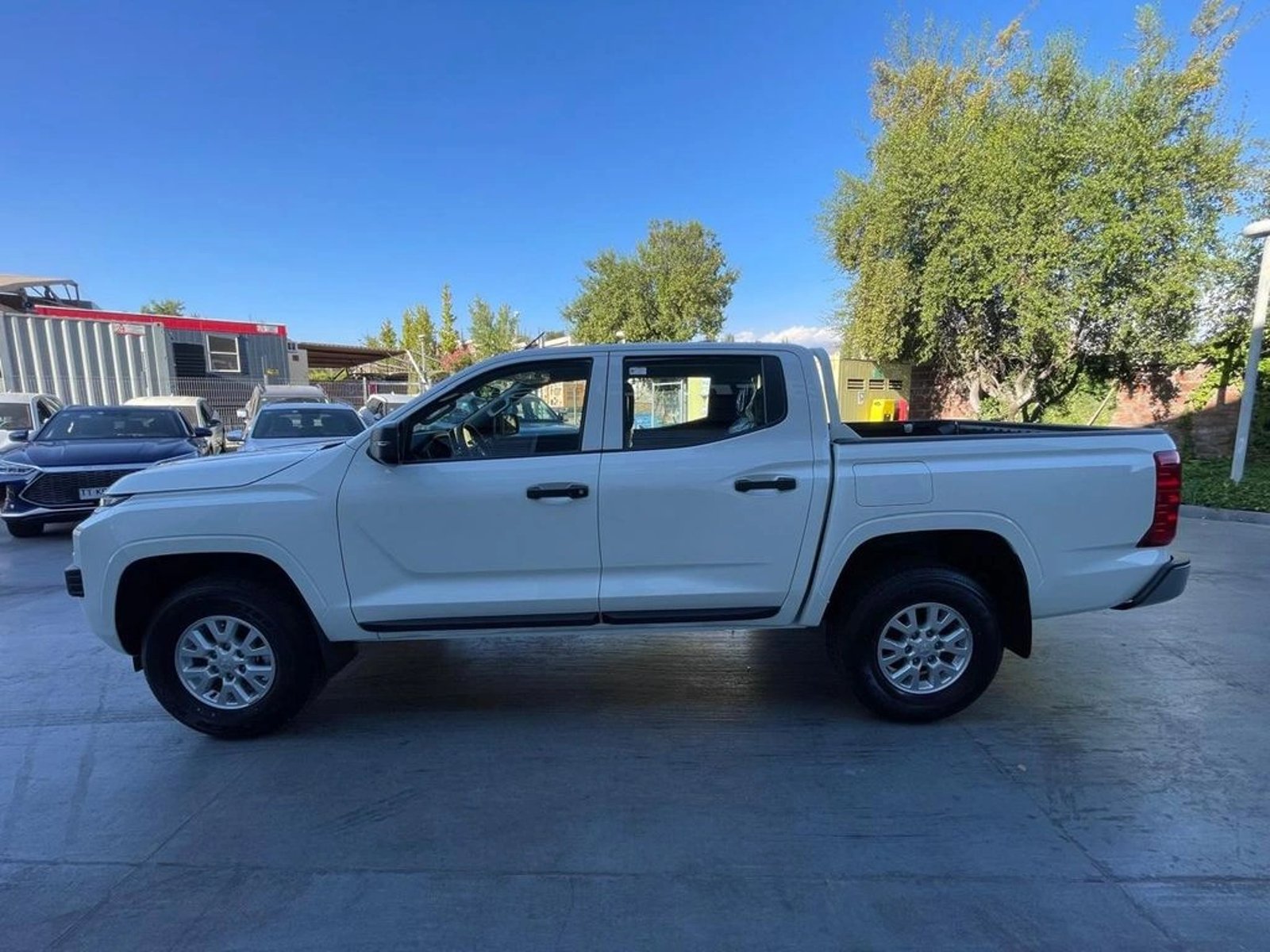 MITSUBISHI L200 2026 - Imagen 9 de 18