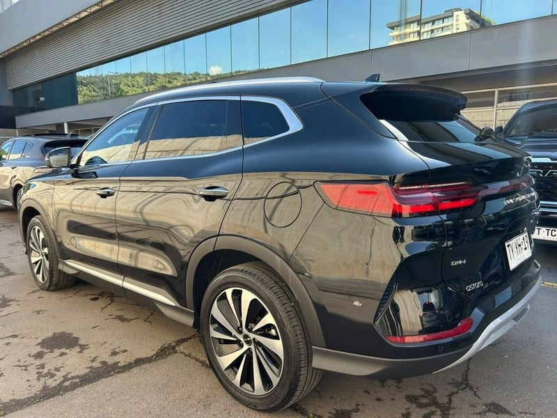 BYD SONG PLUS 1.5 GX HIBRIDO 4X2 AT 2025 - Imagen 4 de 16