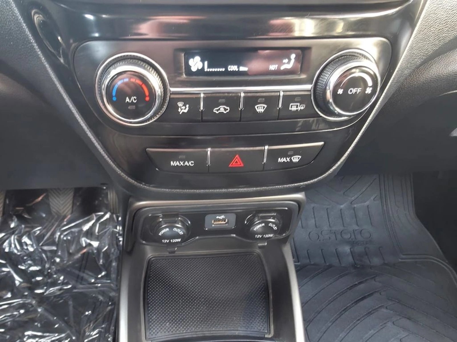 CHANGAN CS15 1.5 COMFORT MT 2025 - Imagen 16 de 20
