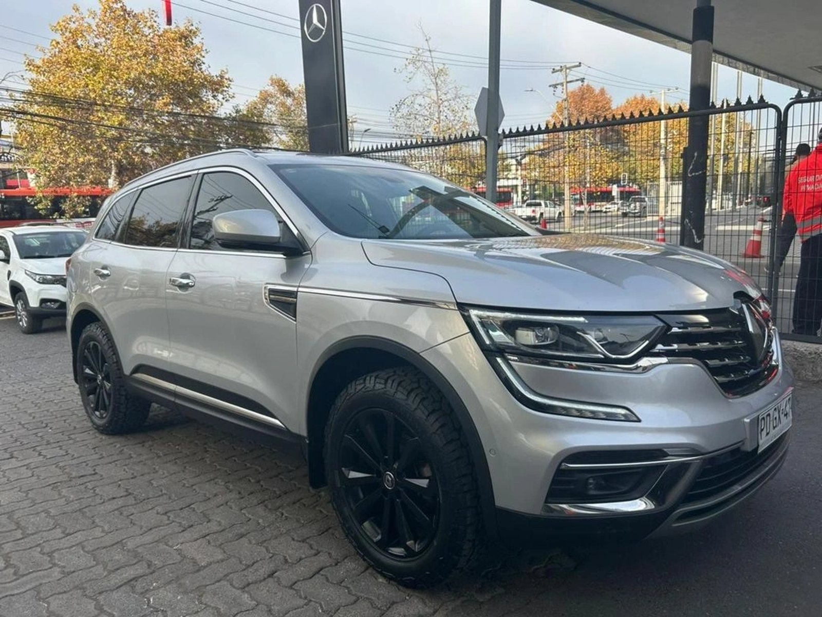 Renault KOLEOS 2.5 INTENS AT 4X2 2021 - Foto 4 de 17