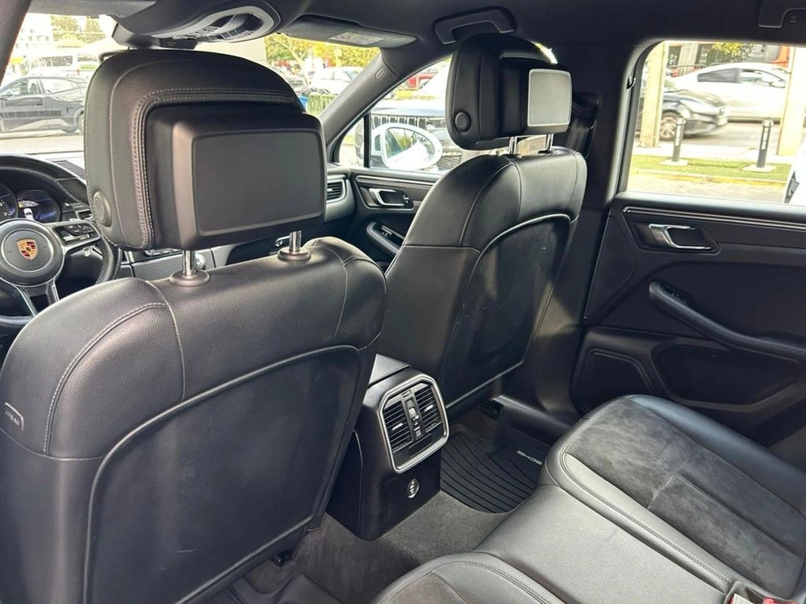 PORSCHE MACAN 2017 - Imagen 13 de 17
