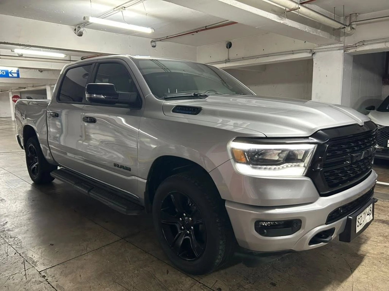 RAM 1500 BIG HORN 4X4 3.6 AUT 2024 - Foto 4 de 17