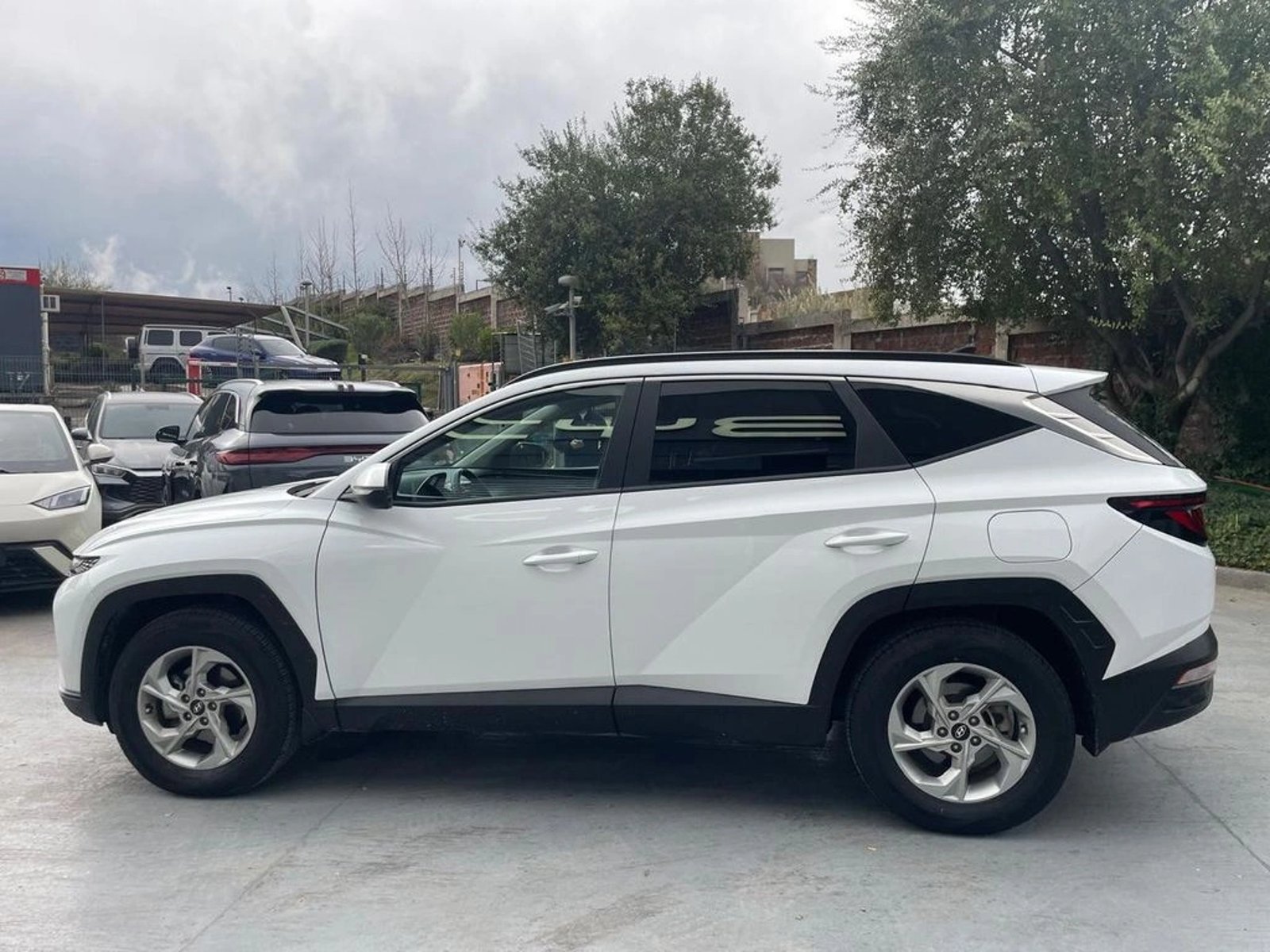 Hyundai TUCSON 2.0 NX4 PLUS AT 4X4 2022 - Imagen 8 de 18
