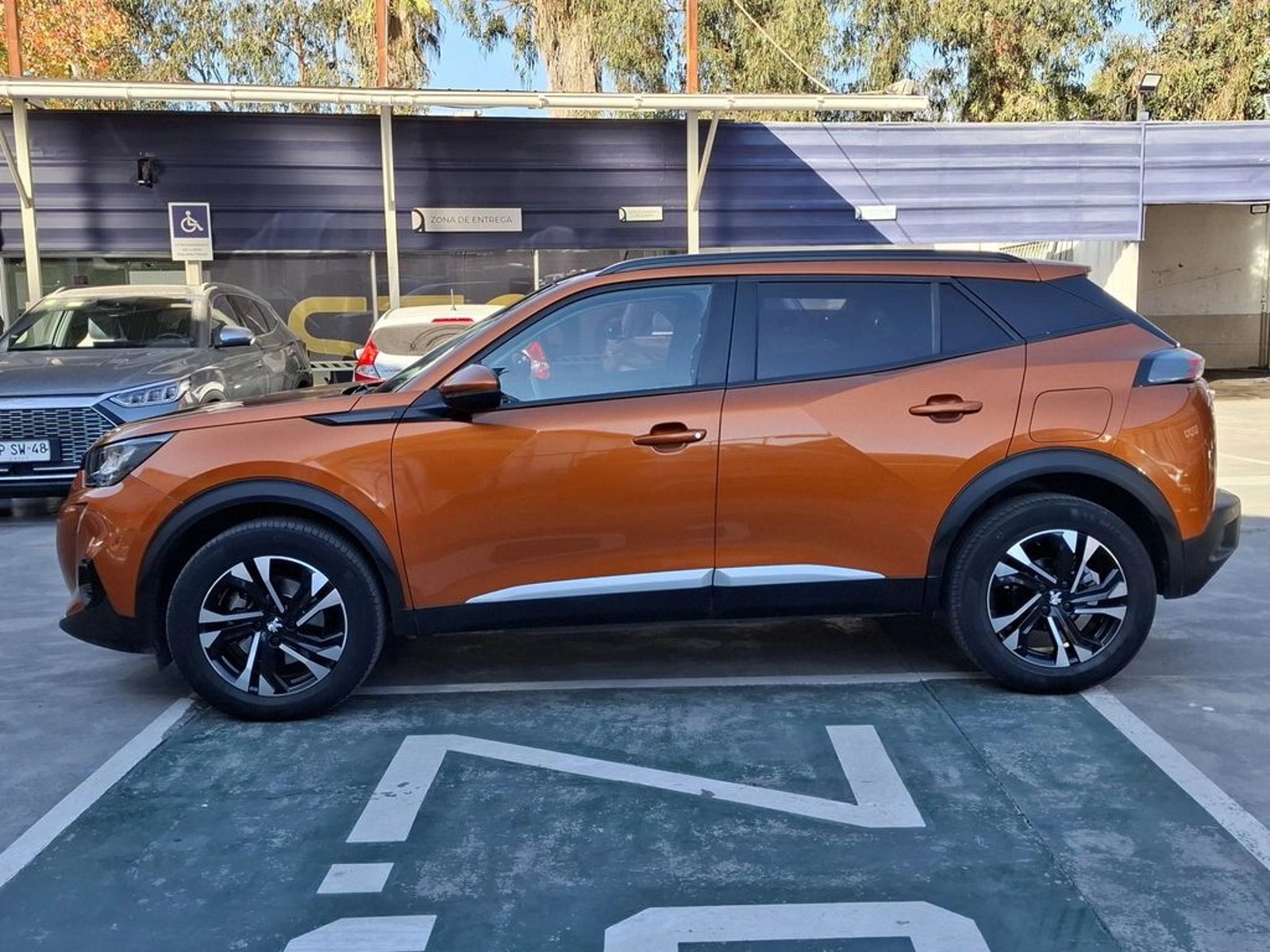 PEUGEOT 2008 2022 - Imagen 7 de 20