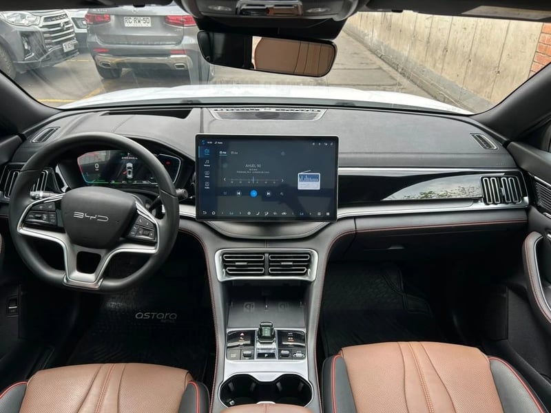 BYD SONG PLUS GX 1.5 AUT 2024 - Imagen 10 de 16