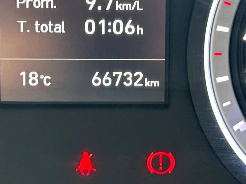 Hyundai CRETA 1.5 PLUS SU2I 4X2 AT 5P 2022 - Imagen 13 de 16