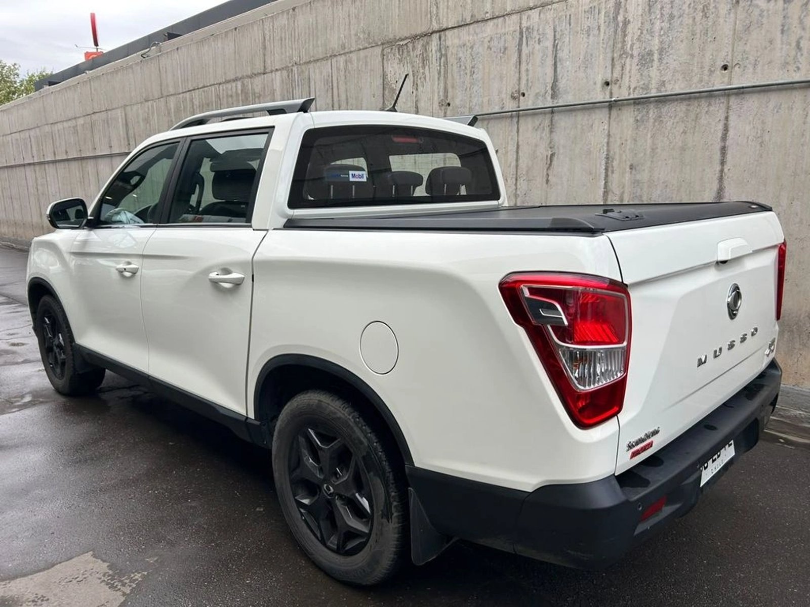 SsangYong MUSSO 2.2 LIMITED TD DIESEL 4WD AT6 4P 2023 - Foto 2 de 16