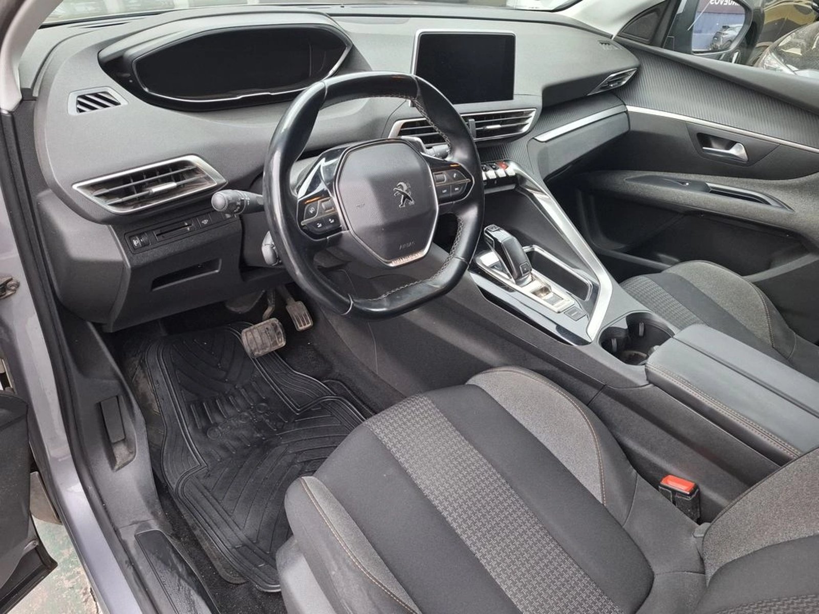 Peugeot 5008 1.5 ACTIVE BLUEHDI 4X2 130 EAT8 5P 2020 - Imagen 14 de 20