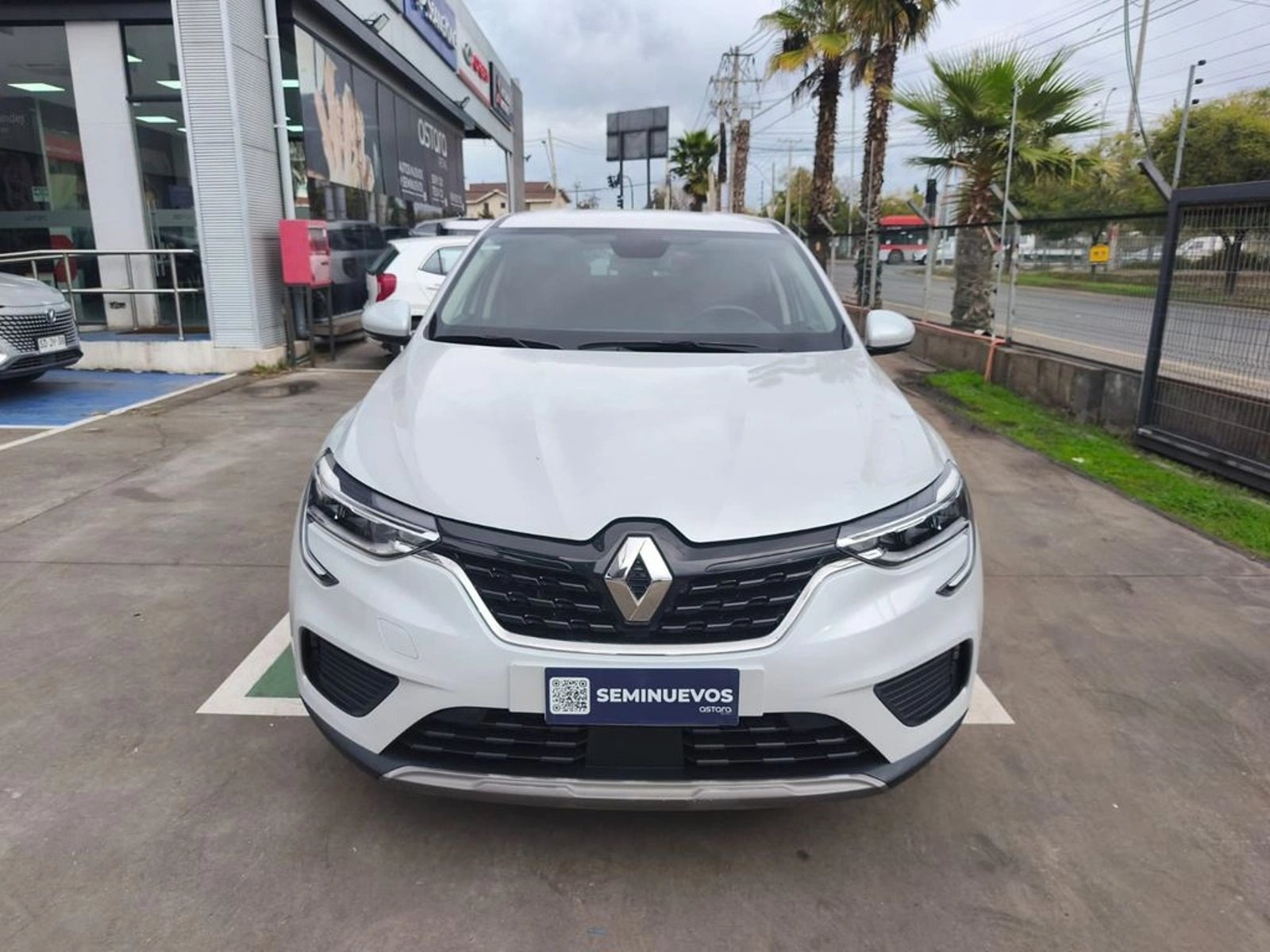 Renault ARKANA 1.3 LIFE AT 2022 - Imagen 3 de 20