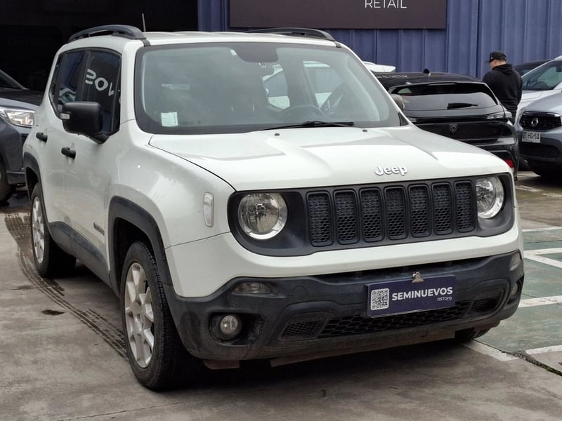 Jeep RENEGADE AT 1.8 2022 - Imagen 4 de 20