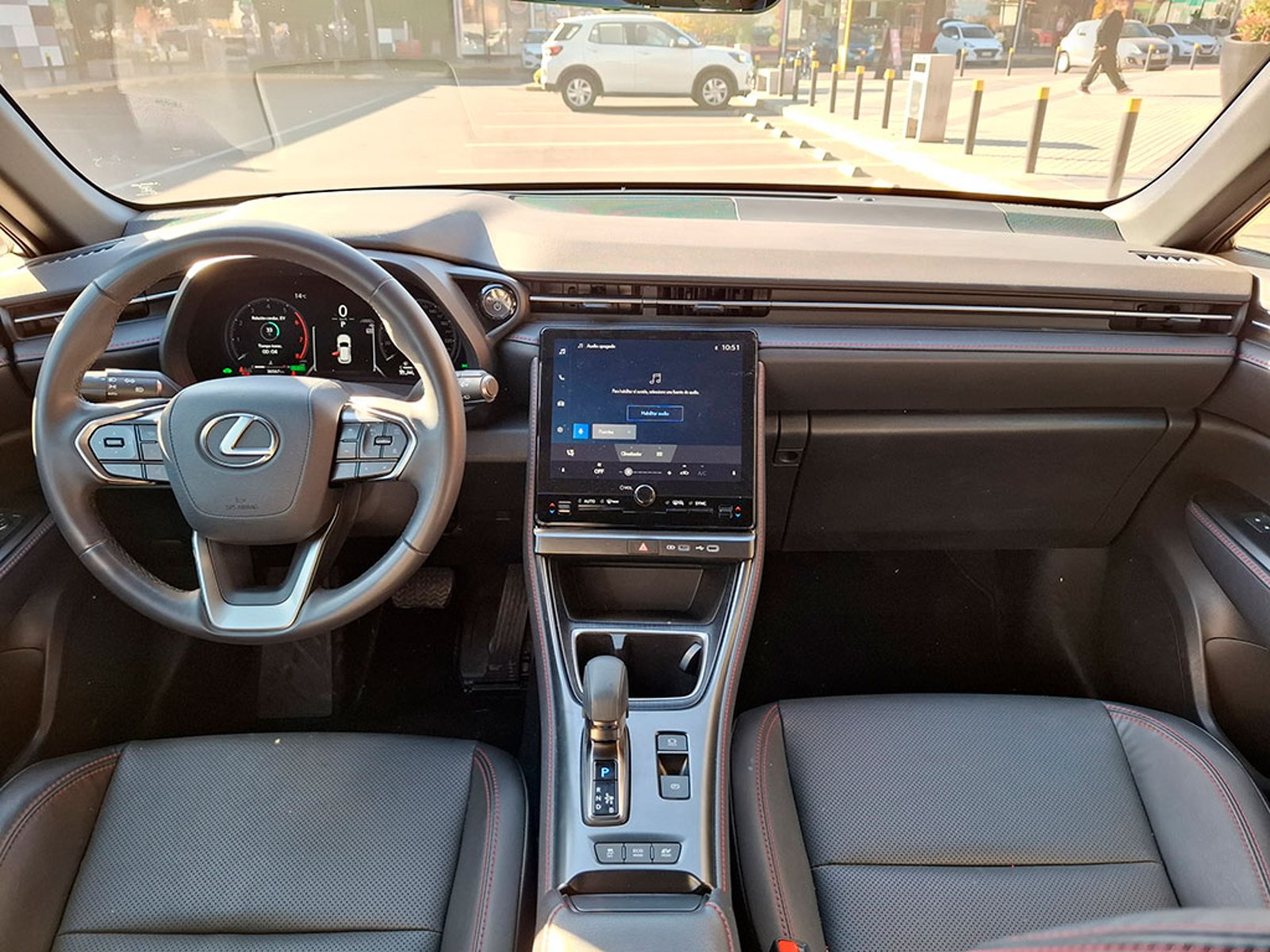 Lexus LBX HEV 1.5 AUT 2024 - Imagen 10 de 20