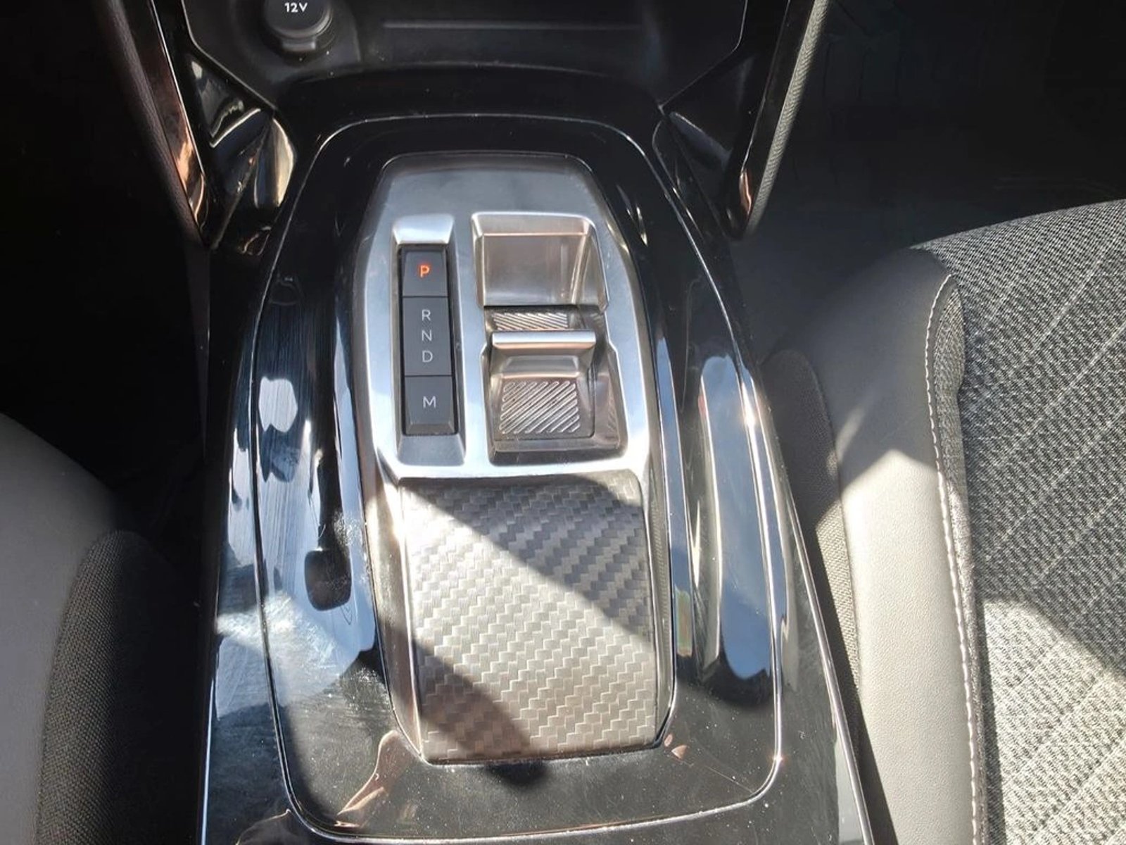 PEUGEOT 2008 2024 - Imagen 20 de 20