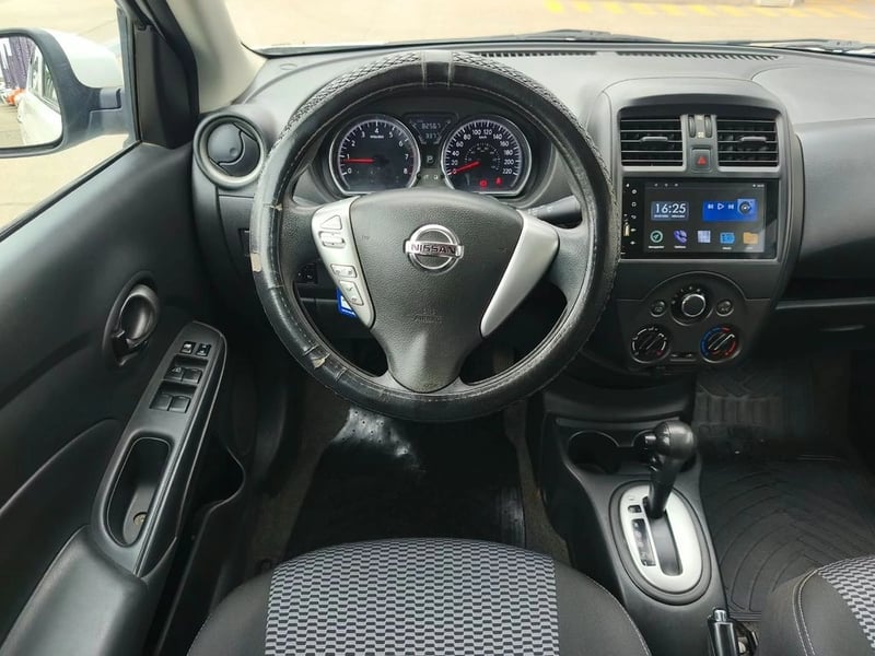 Nissan VERSA SENSE 1.6 AT 2021 - Imagen 16 de 20