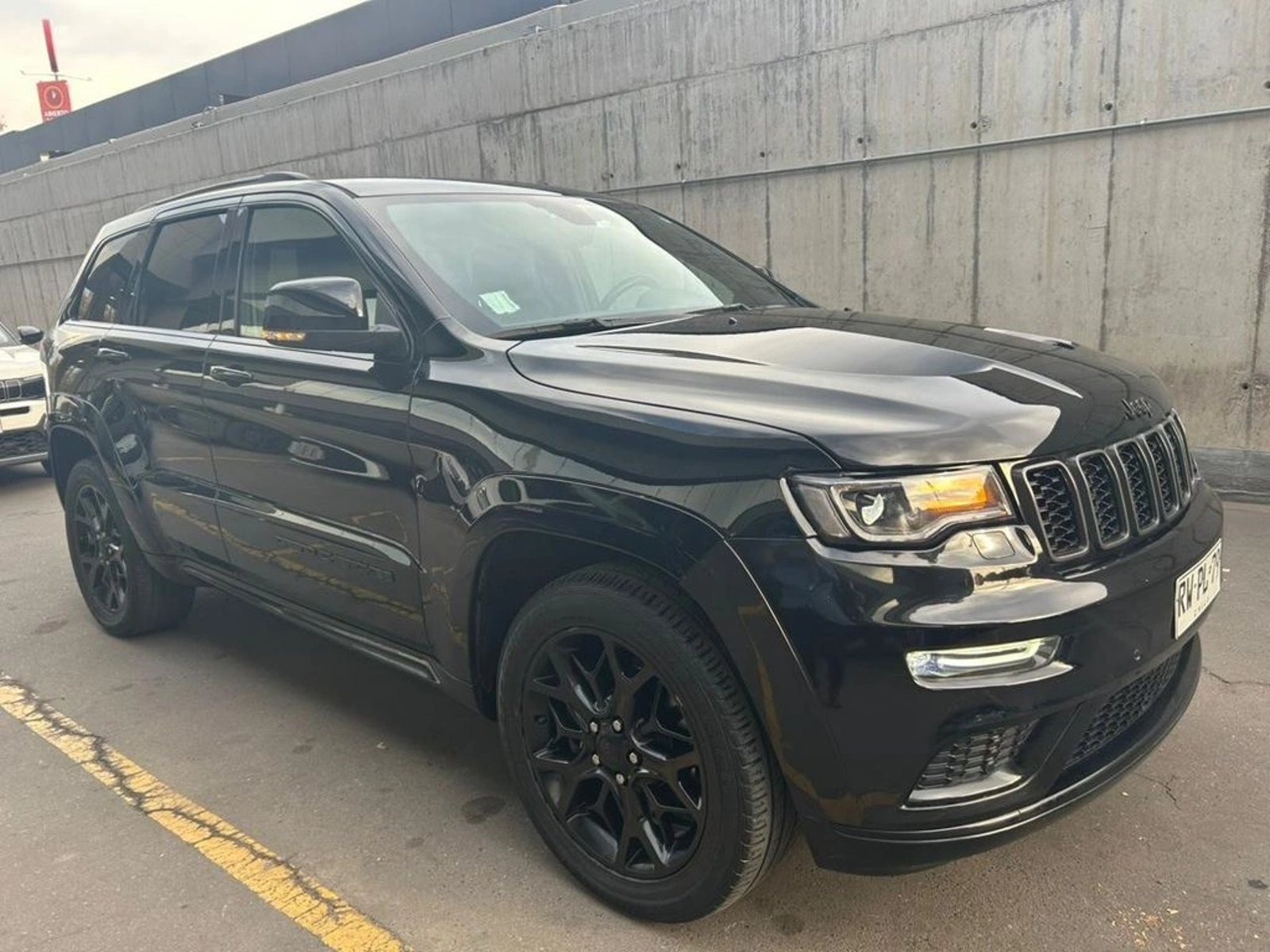 JEEP GRAND CHEROKEE 2022 - Imagen 4 de 16
