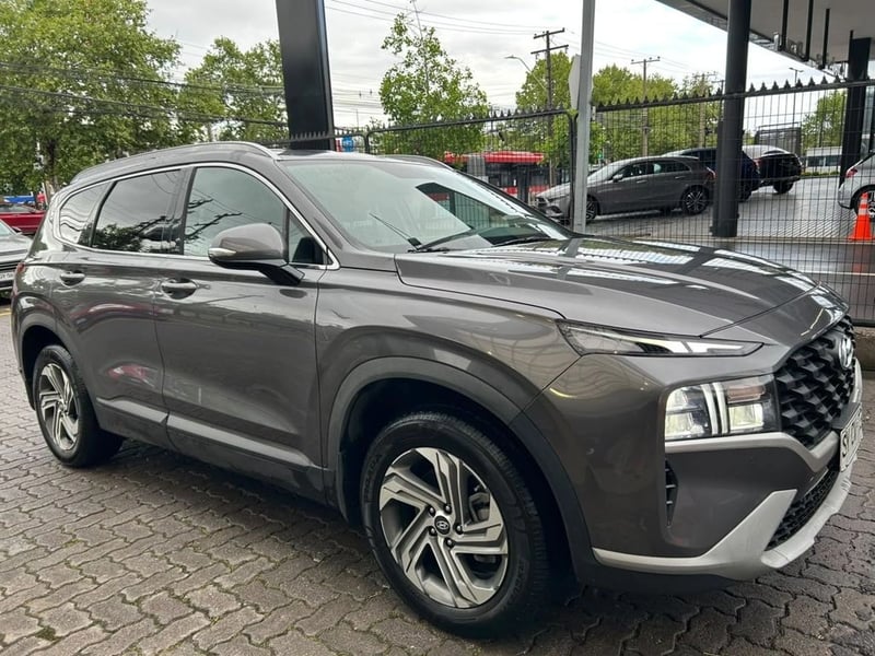 Hyundai SANTA FE 2.5 AT VALUE TM 2023 - Imagen 3 de 17