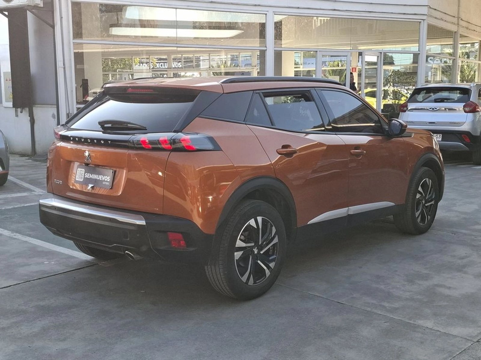 PEUGEOT 2008 2022 - Imagen 10 de 20