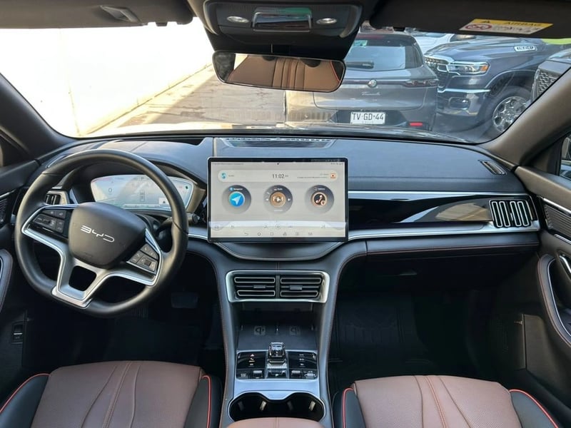 BYD SONG PLUS 1.5 GX HIBRIDO 4X2 AT 2025 - Imagen 9 de 16