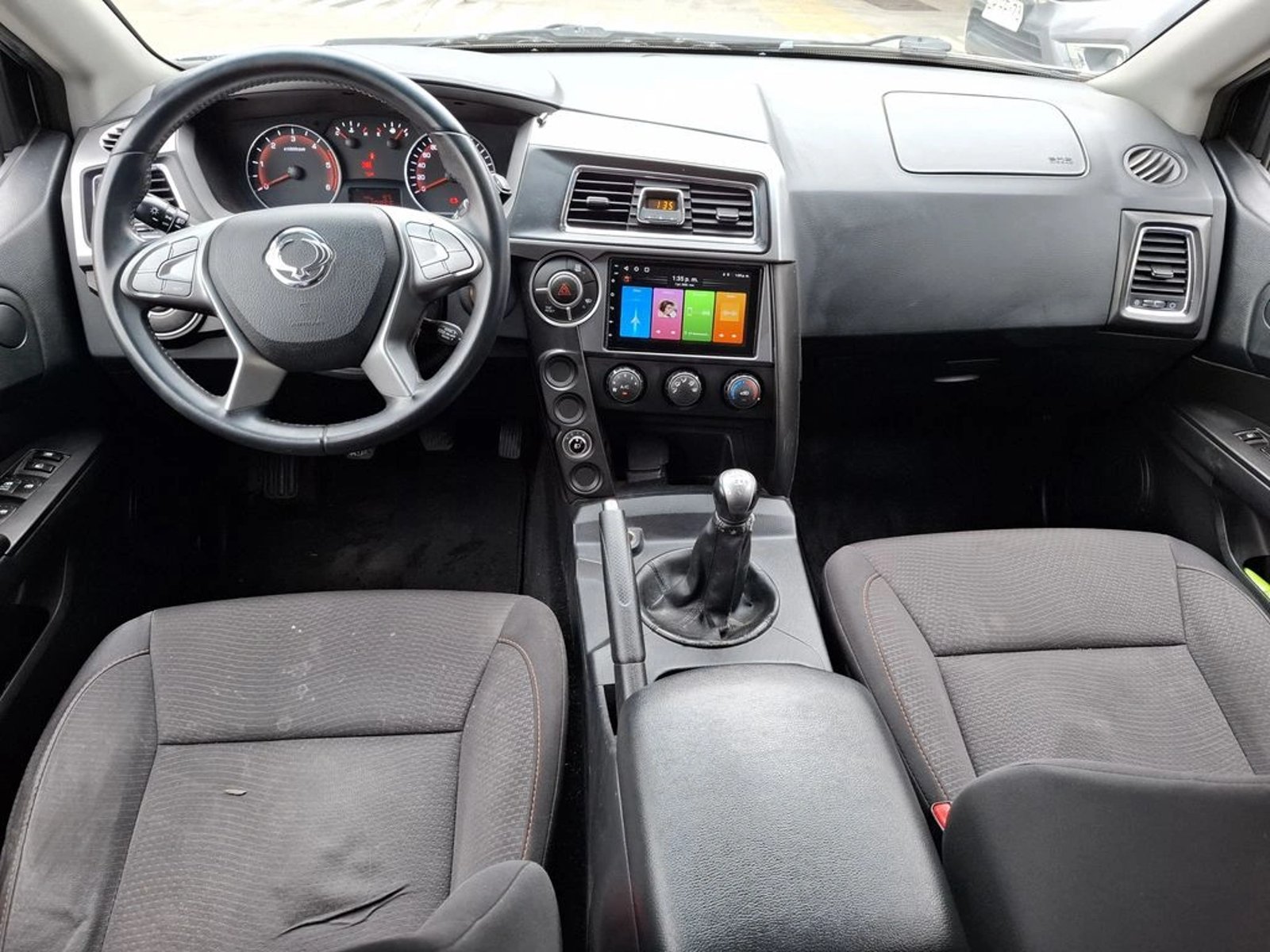 SSANGYONG ACTYON SPORTS MT 2.0 2017 - Imagen 13 de 20