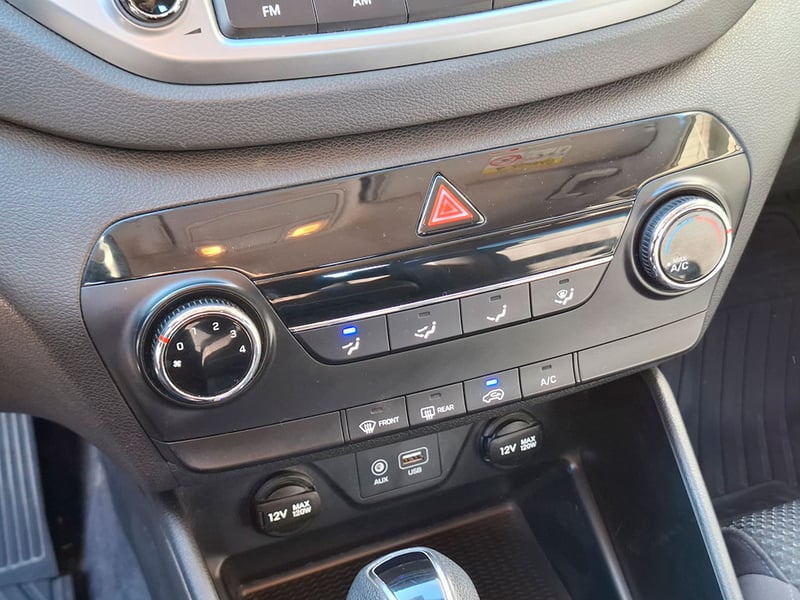 Hyundai TUCSON 2.0 PLUS DIESEL 4X2 AT 5P 2018 - Imagen 18 de 20