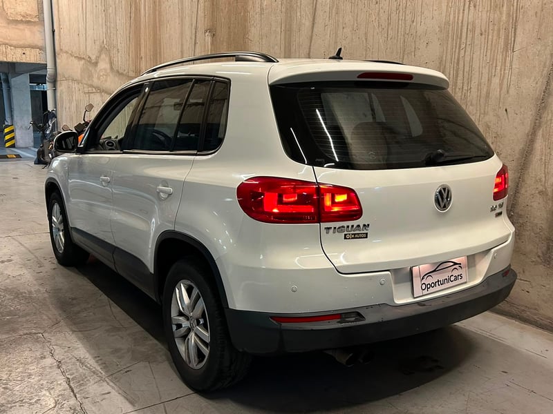 Volkswagen Tiguan 2.0 TSI 4MOTION 2017 - Imagen 3 de 14