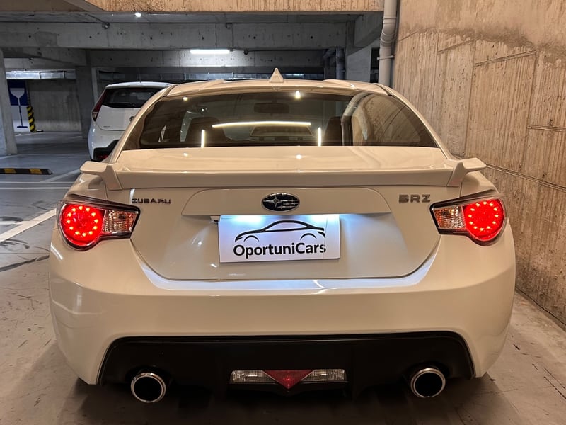 Subaru BRZ 2.0 MT RWD 2013 - Imagen 4 de 14