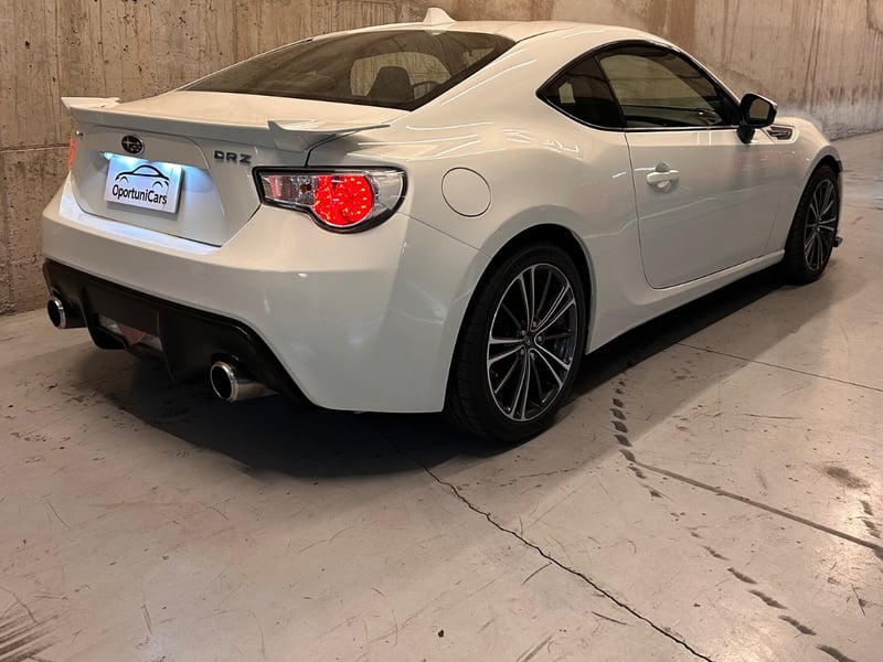 Subaru BRZ 2.0 MT RWD 2013 - Imagen 5 de 14
