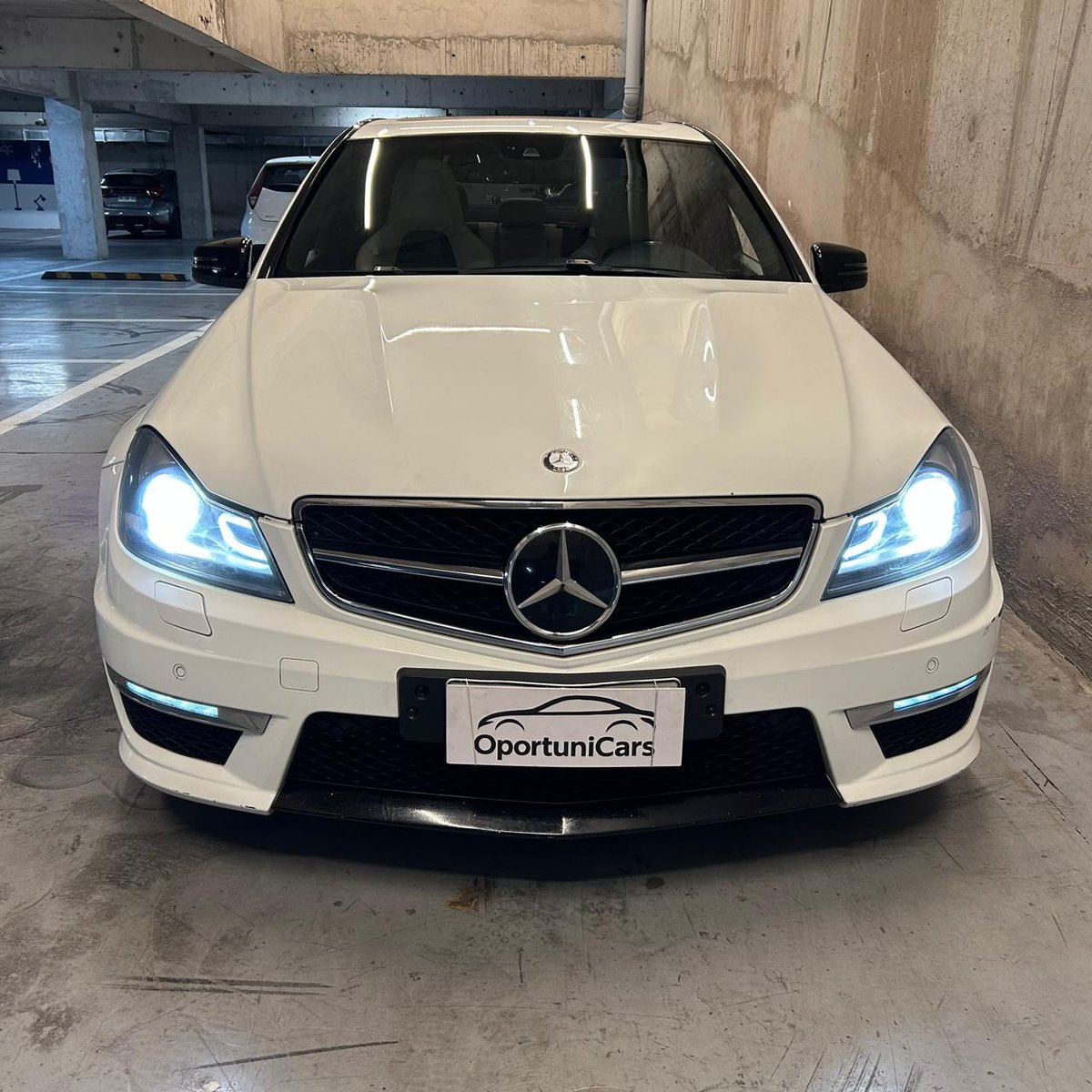 Mercedes-Benz C 63 AMG 6.2 2014 - Imagen 8 de 16