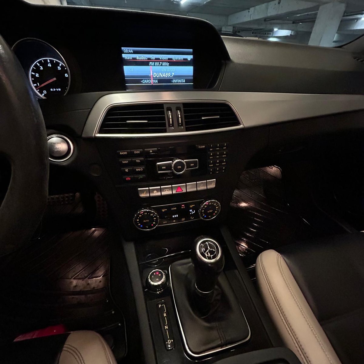 Mercedes-Benz C 63 AMG 6.2 2014 - Imagen 14 de 16