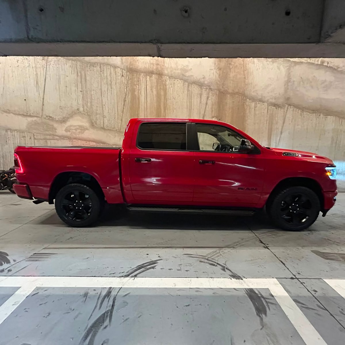 RAM 1500 3.6 BIG HORN 4X4 CREW CAB E-TORQUE AT 4P. 2024 - Imagen 6 de 14