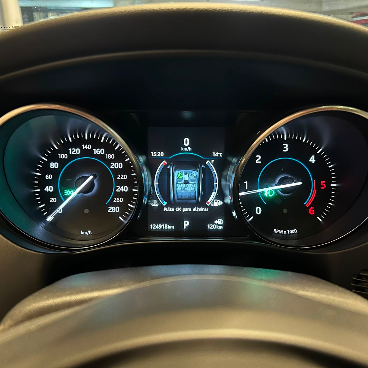 Jaguar F Pace PRESTIGE 2.0 2016 - Imagen 11 de 14