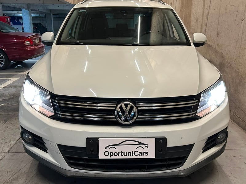 Volkswagen Tiguan 2.0 TSI 4MOTION 2017 - Imagen 8 de 14