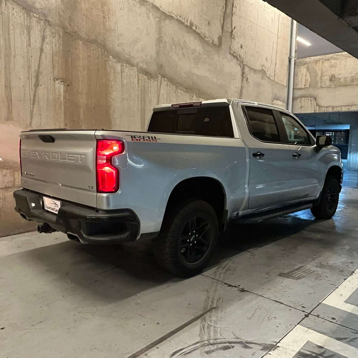 Chevrolet Silverado 5.3 TRAILBOSS 2021 - Imagen 5 de 15