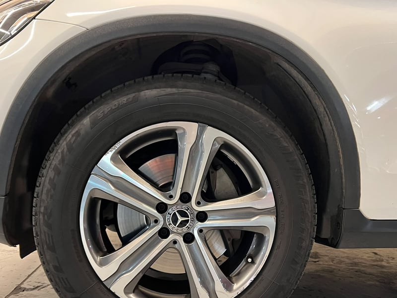 Mercedes-Benz Clase GLC GLC 220D DIESEL 4MATIC 2020 - Imagen 7 de 20