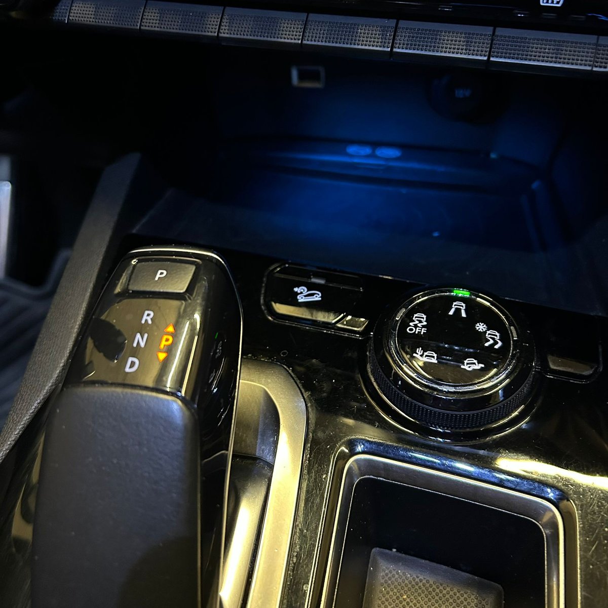 Peugeot 3008 GT LINE BLUEHDI 1.5 AUT 2019 - Imagen 12 de 14