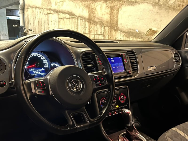 Volkswagen Beetle COUPE 1.4 TSI AT 2020 - Imagen 8 de 18