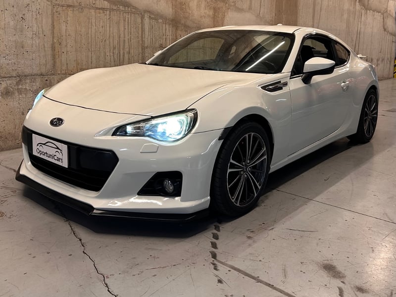 Subaru BRZ 2.0 MT RWD 2013