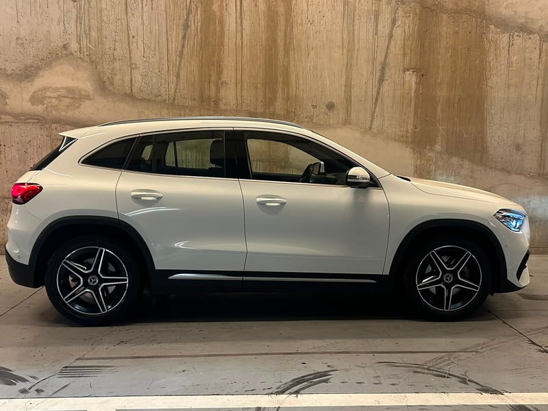 Mercedes-Benz Clase GLA 220d 4matic 2021 - Imagen 6 de 15