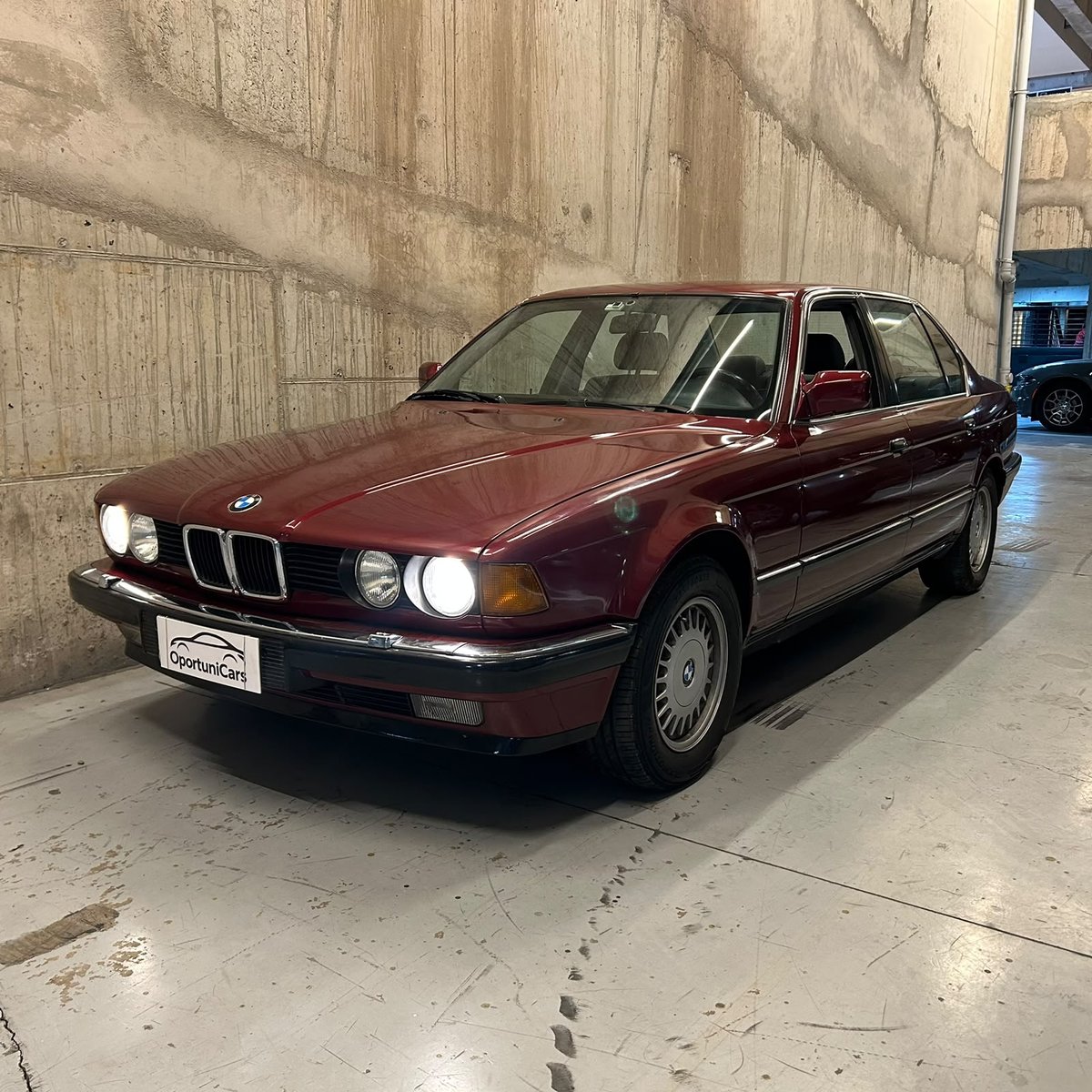 BMW 7 Series 735 IL 1990