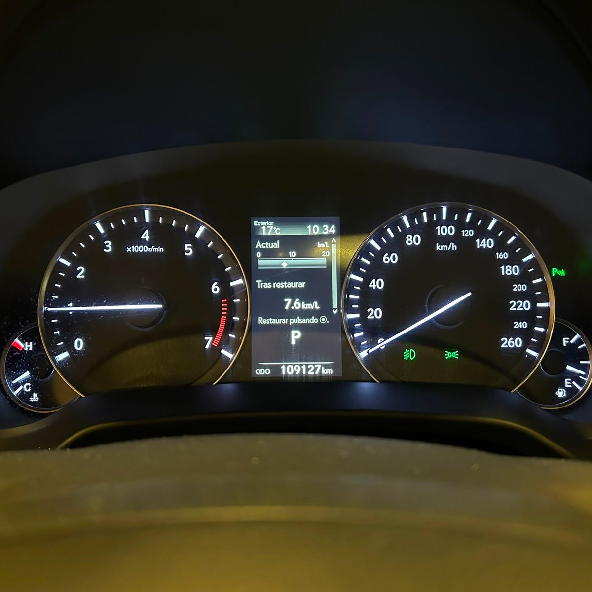 Lexus Rx 350 4X4 3.5 AUT 2017 - Imagen 11 de 15
