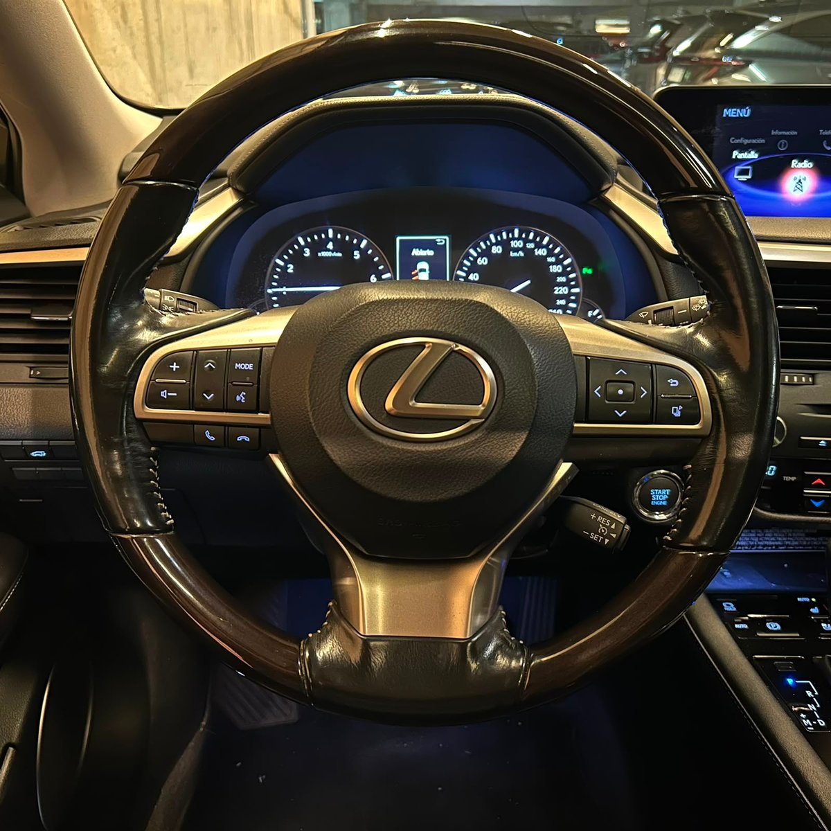 Lexus Rx 350 4X4 3.5 AUT 2017 - Imagen 10 de 15