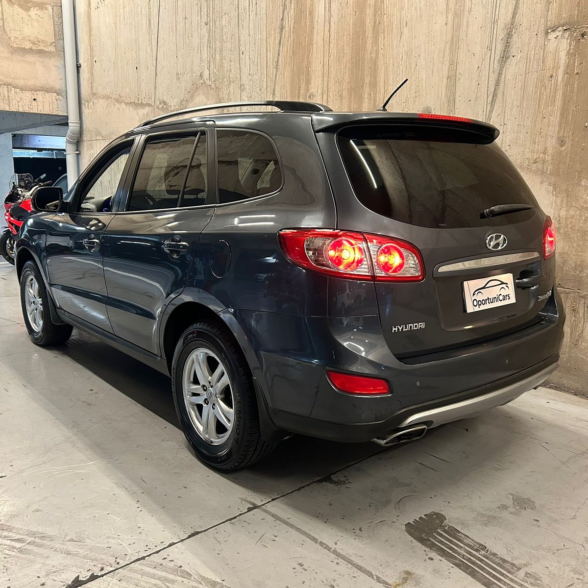Hyundai Santa Fe 2.4 GLS AUT 2012 - Imagen 3 de 15