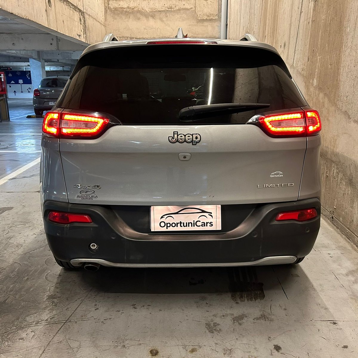 Jeep Cherokee 2.4 LIMITED 4X4 AUT 2016 - Imagen 4 de 15