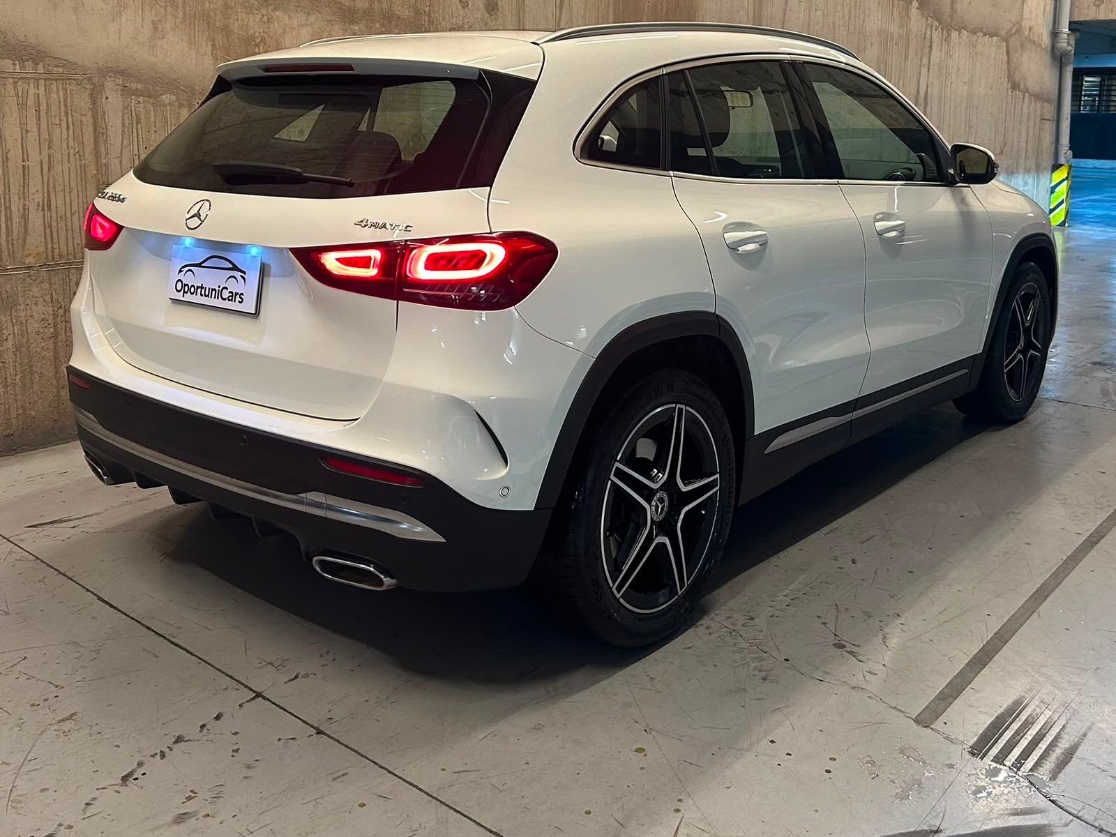 Mercedes-Benz Clase GLA 220d 4matic 2021 - Foto 5 de 15