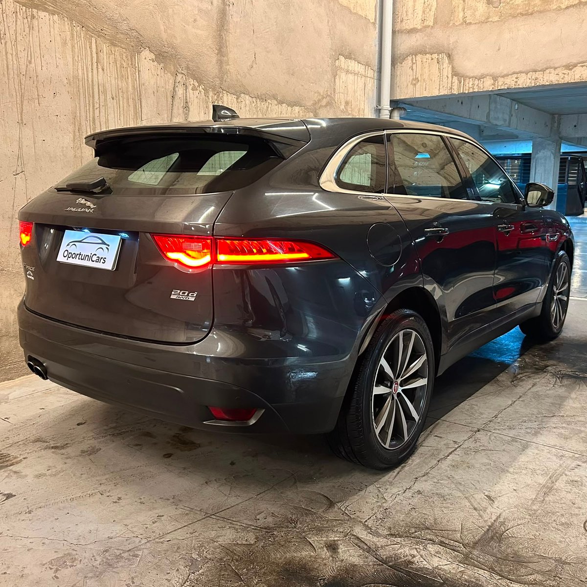 Jaguar F Pace PRESTIGE 2.0 2016 - Imagen 5 de 14