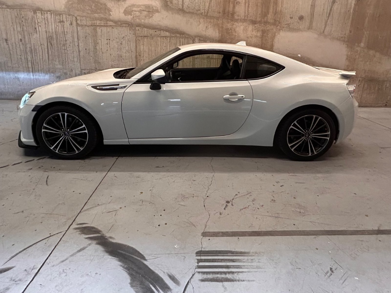 Subaru BRZ 2.0 MT RWD 2013 - Foto 2 de 14