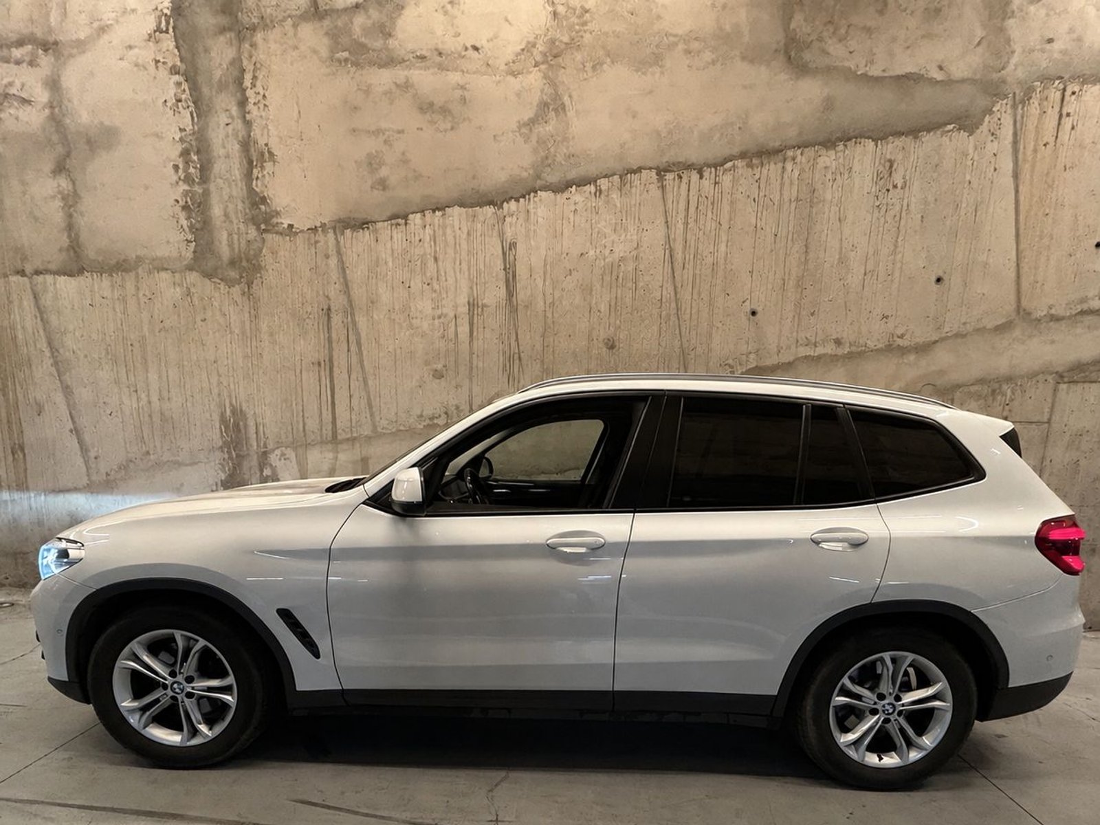 BMW X3 2.0 Xdrive20d 2019 - Foto 2 de 13