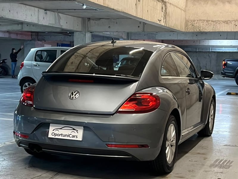 Volkswagen Beetle COUPE 1.4 TSI AT 2020 - Imagen 4 de 18